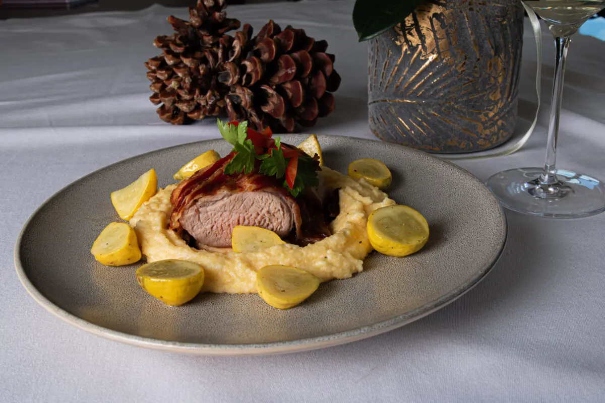 Schweinefilet Cremepolenta Kürbiskronen