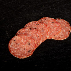 Aufgeschnittene Trüffelsalami